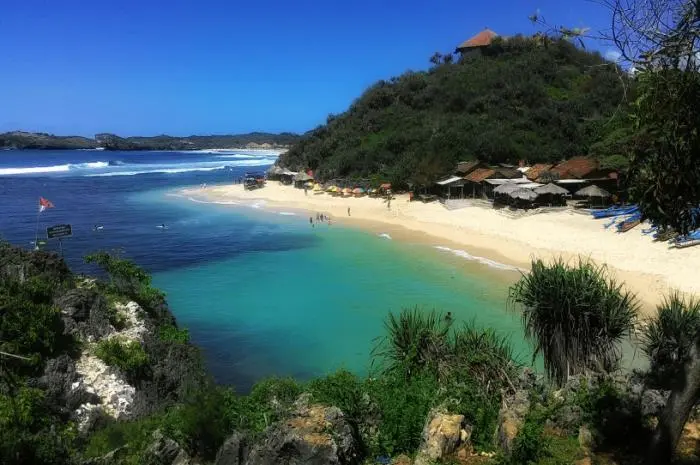 Ngandong Beach in Gunung Kidul, A Hidden Paradise with Stunning Sea Views and a Peaceful Atmosphere