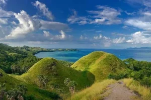 Sylvia Hill in Labuan Bajo The Best Spot to Enjoy Beautiful Sea Views and Sunset