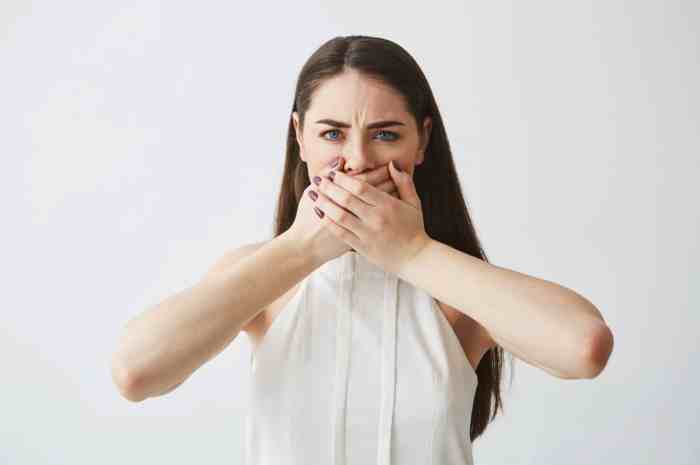 Natural Remedies to Overcome Bad Breath Naturally and Effectively